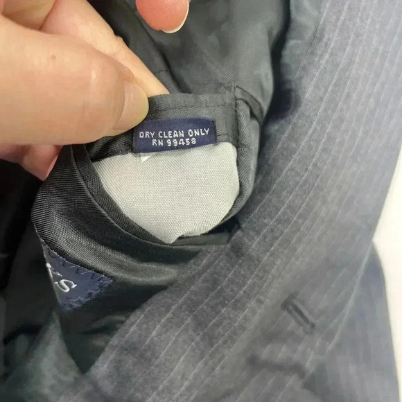 Brooks Brothers 346 Mens Dark Gray Pinstripe Wool Suit Jacket Sport Coat 46R - Picture 6 of 16